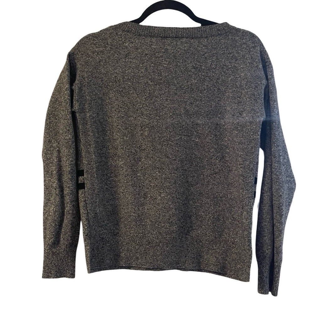 Gap Grey/Black Aztec Print Pullover Sweater Wool Blend Soft Ribbed Size XS - Picture 2 of 9